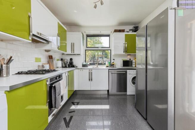 Kitchen/Dining Area