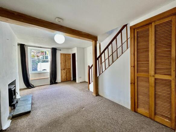 Lounge:Dining Room..