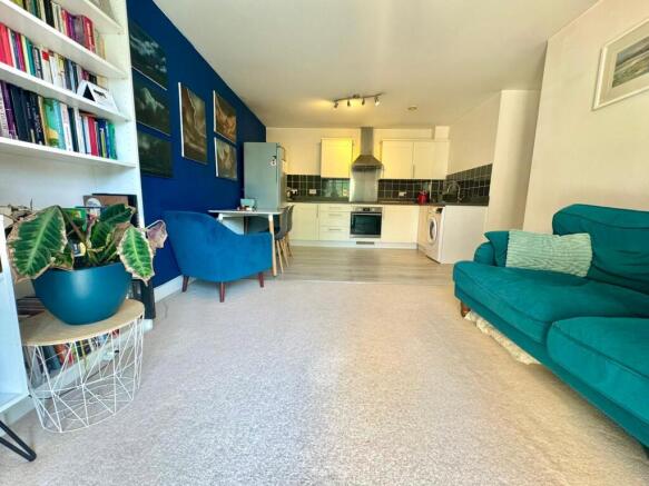 Kitchen / Living Room 1