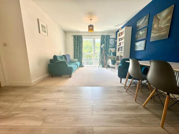 Kitchen / Living Room 2