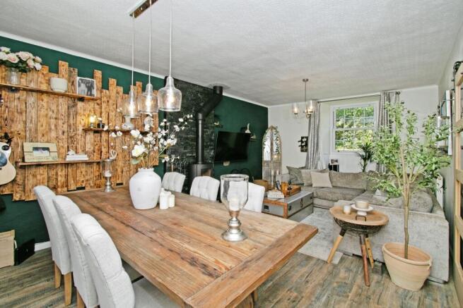 Living/Dining Room