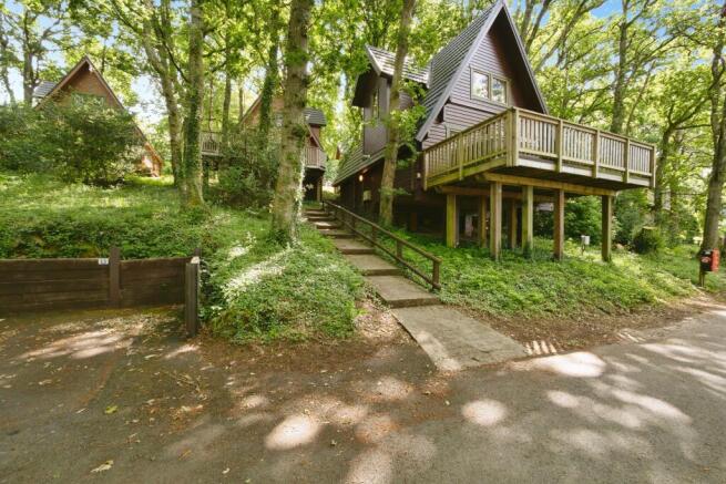 LODGE