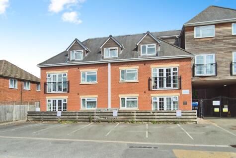 Broad Street, Bromsgrove, B61