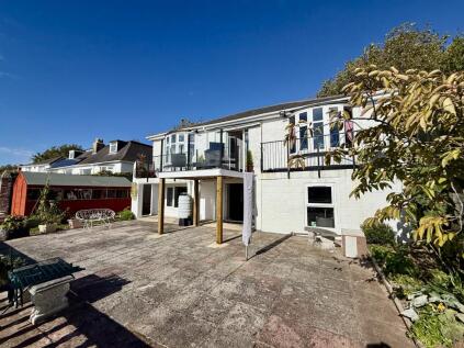 Audley Avenue, Torquay, TQ2