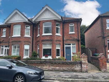 Cobden Gardens, Southampton, SO18