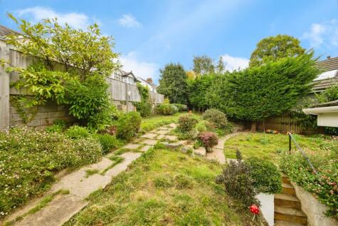 Paradise Road, Teignmouth, TQ14