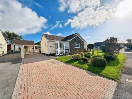 Pentle Drive, Pentlepoir, Saundersfoot, SA69