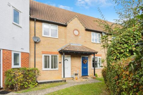 Dale Close, Stanway, CO3