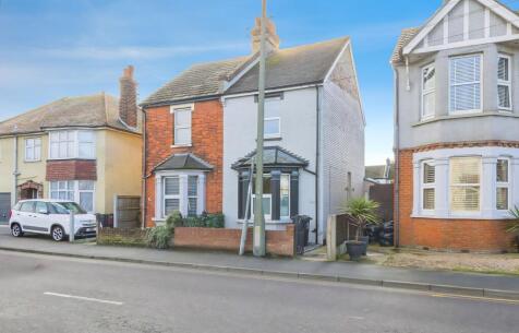 Olivers Road, Clacton-On-Sea, CO15