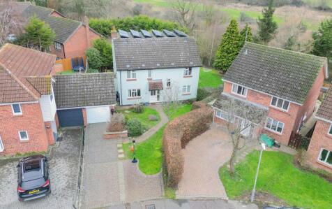 Cardinal Close, Colchester, CO4