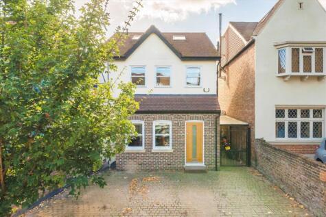 Niagara Avenue, Ealing