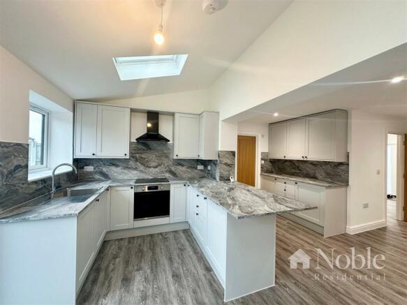Open Plan Living/Kitchen/Dining Area