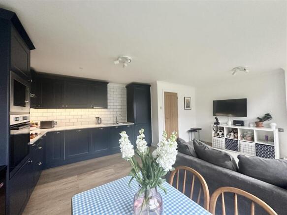 Open Plan Living/Kitchen/Dining Area