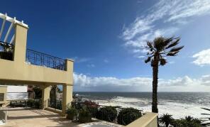 Photo of Bantry Bay, Cape Town, Western Cape