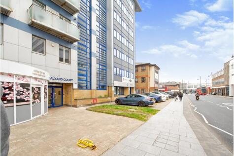 12 Western Road, Romford, RM1