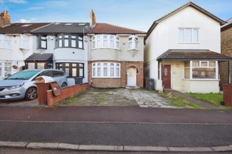 Charlotte Road, Dagenham, RM10