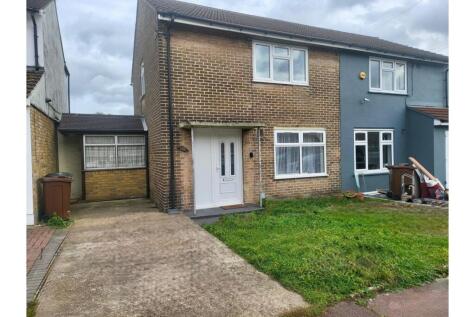 Bosworth Road, Dagenham, RM10