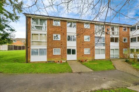 Chalfont Close, Hemel Hempstead, HP2