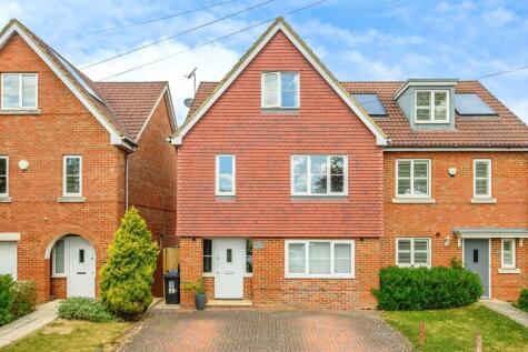 Adeyfield Road, Hemel Hempstead, HP2