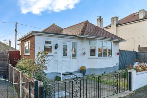 Rhyl Coast Road, Rhyl, LL18