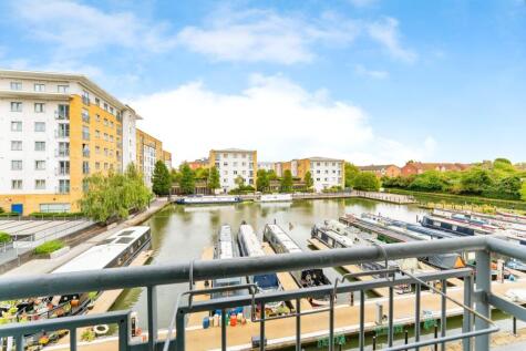 Waxlow Way, Northolt, UB5