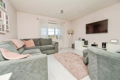 Ferguson Drive, Tipton, DY4