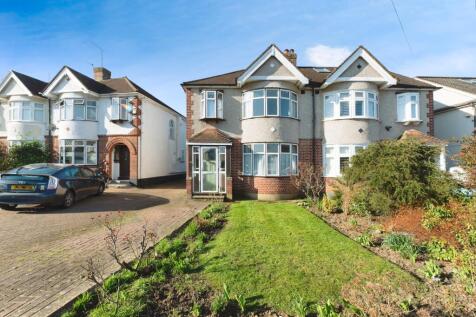 Vale Road, Worcester Park, KT4