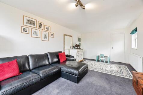 26 Howard Road, Surbiton, KT5