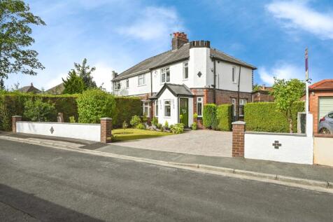 Warwick Avenue, Warrington, WA5
