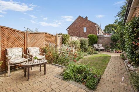 Hazell Way, Stoke Poges, SL2