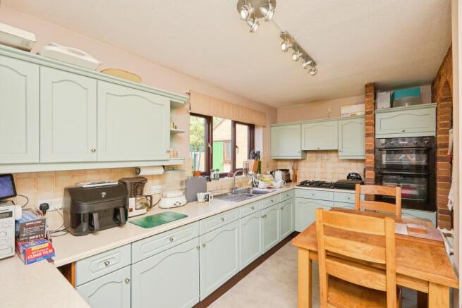 Kitchen/Breakfast