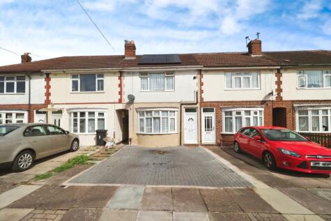 Clevedon Crescent, Leicester, LE4