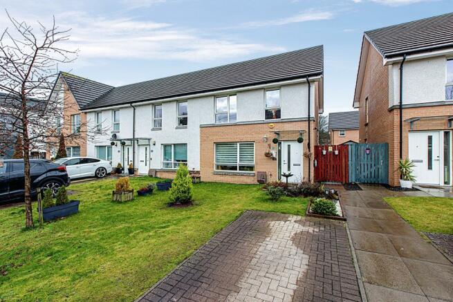 3 bedroom end of terrace house  for sale Parkhead