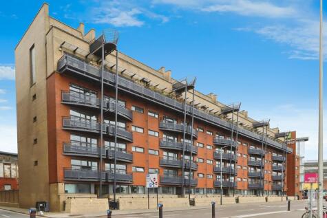 Clyde Street, Glasgow, G1