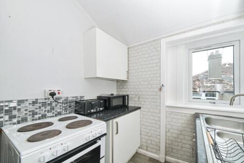 Chirnside Road, Glasgow, G52