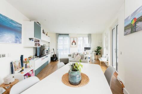 Hatton Road, Wembley, HA0