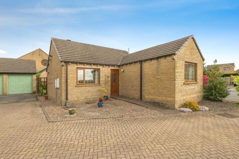Lavender Court, Huddersfield, HD4