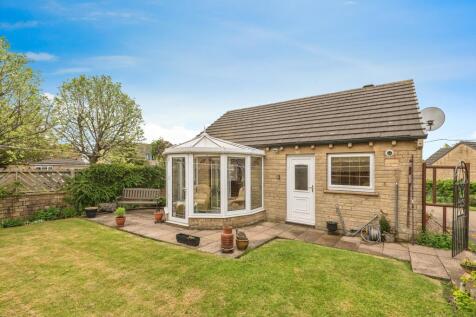 Lavender Court, Huddersfield, HD4