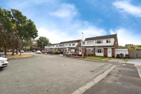 Suffolk Grove, Leigh, WN7