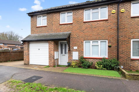 Apeldoorn Drive, Wallington, SM6