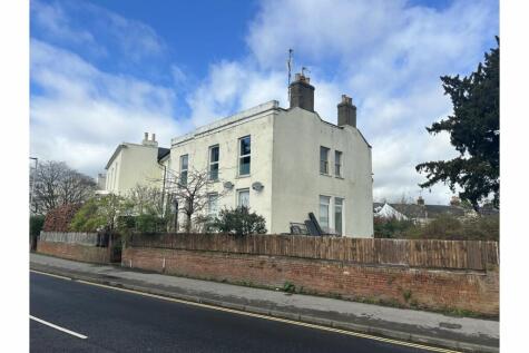 Prestbury Road, Cheltenham, GL52