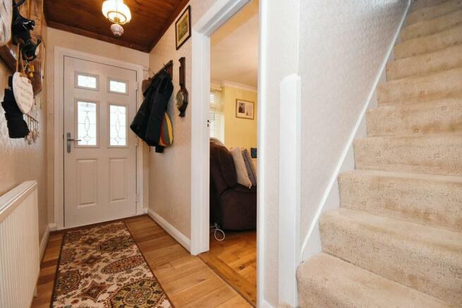 3 bedroom semi-detached house for sale in Orchard Drive, Braintree, CM7