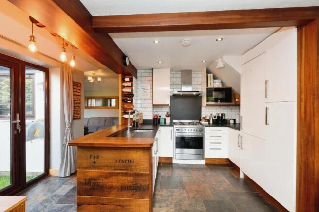 Kitchen/Dining Room