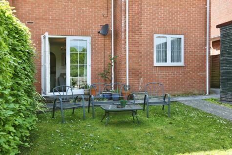 107 Hursley Road, Eastleigh, SO53