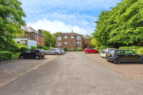 164 Millbrook Road East, Southampton, SO15