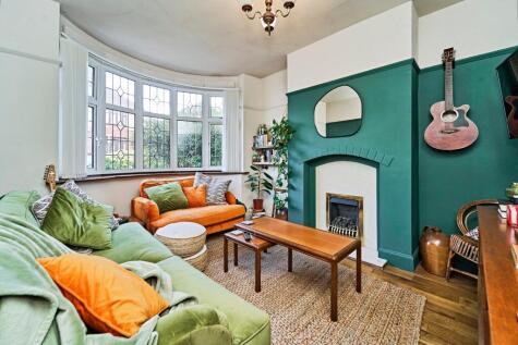 Wrexham Avenue, Walsall, WS2