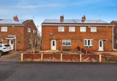 Rogers Avenue, Worksop, S80