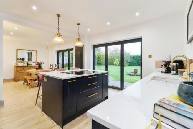 Kitchen/Dining Room