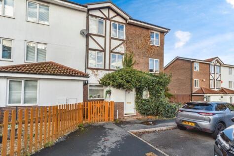 Shawfield Close, Telford, TF7