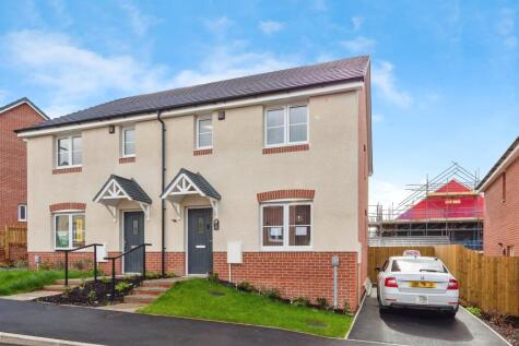 Maes Frondeg, Carmarthen, SA31